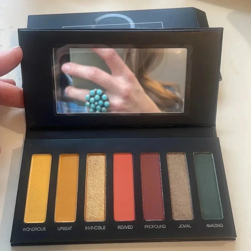 Younique Moodstruck Addiction Shadow Palette 1 Warm Tones 7 Shades Mirror 1.2g